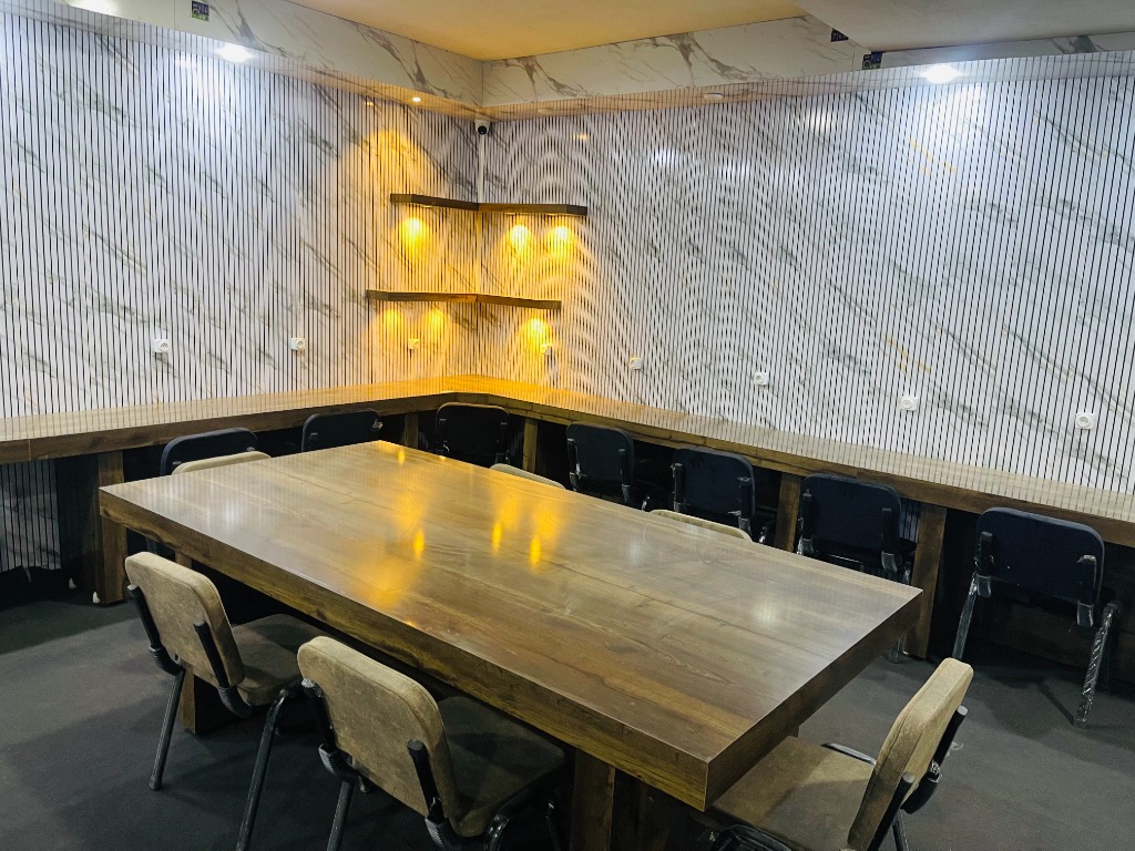 Raad Institute Library View 2